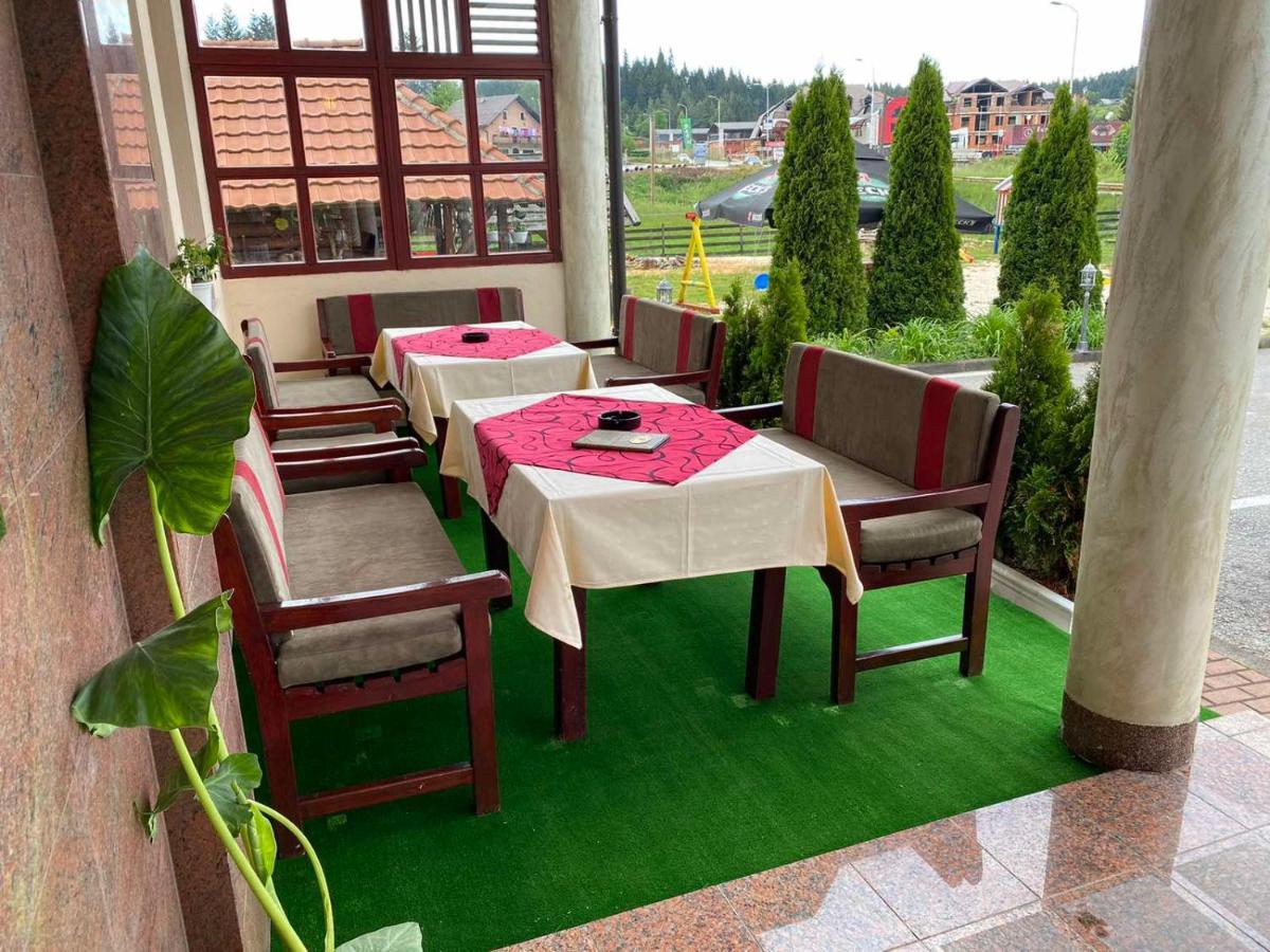 Hotel Dva Goluba Pale Εξωτερικό φωτογραφία