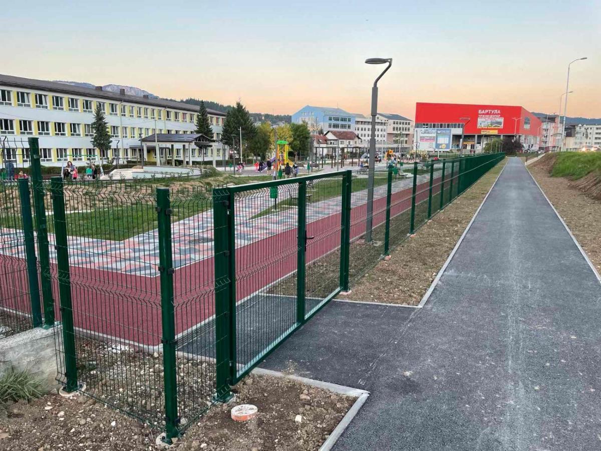 Hotel Dva Goluba Pale Εξωτερικό φωτογραφία