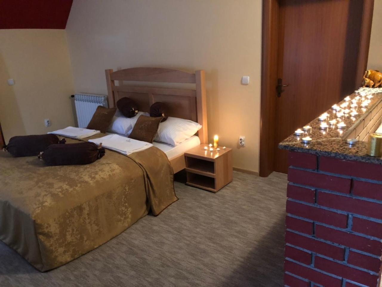 Hotel Dva Goluba Pale Εξωτερικό φωτογραφία
