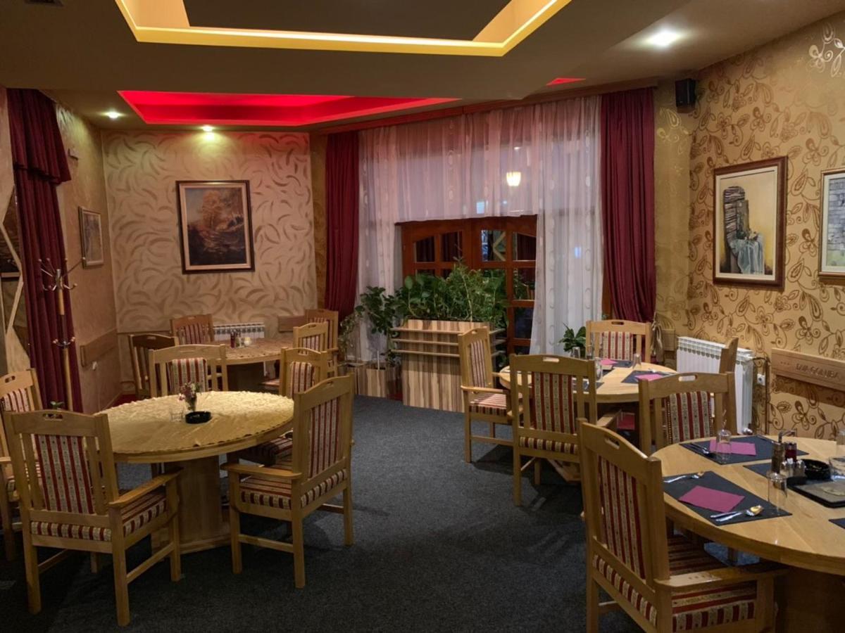 Hotel Dva Goluba Pale Εξωτερικό φωτογραφία