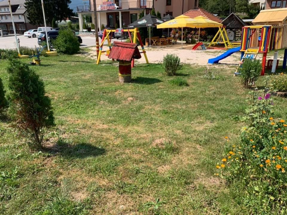 Hotel Dva Goluba Pale Εξωτερικό φωτογραφία